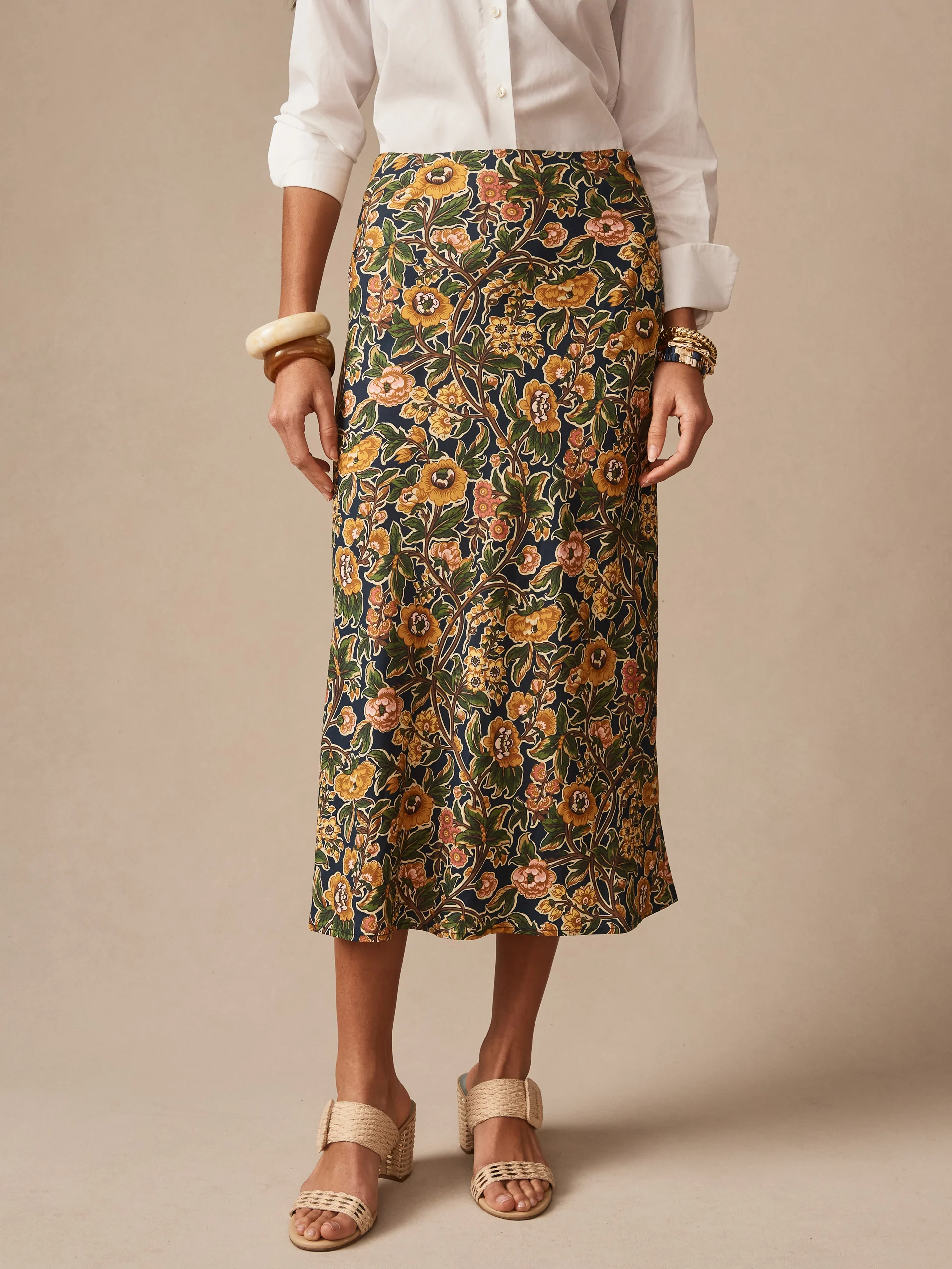 Adelyn Skirt in Bucolic Blooms Bias - Image 3